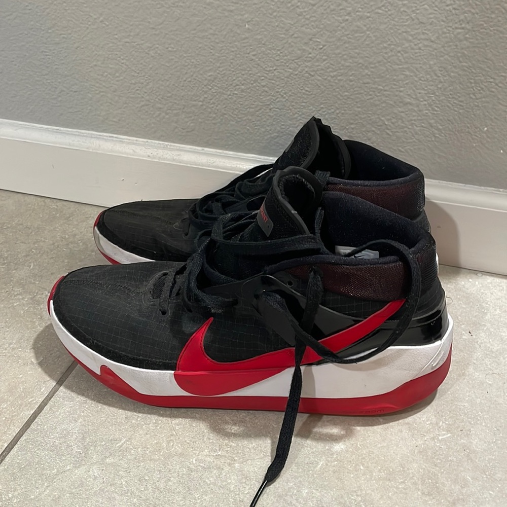 Nike Kevin Durant basketball shoes